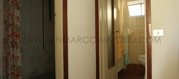 8 bedrooms House in Calolziocorte, Italy No. 153121 15