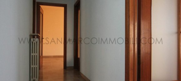 8 bedrooms House in Calolziocorte, Italy No. 153121 6