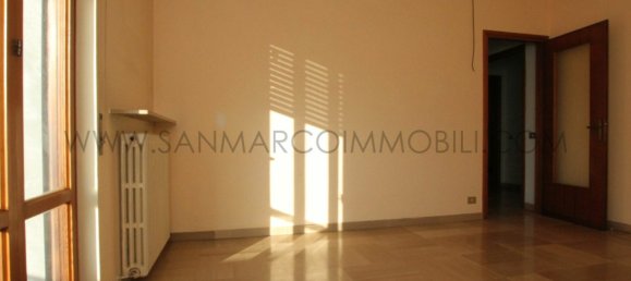 8 bedrooms House in Calolziocorte, Italy No. 153121 32