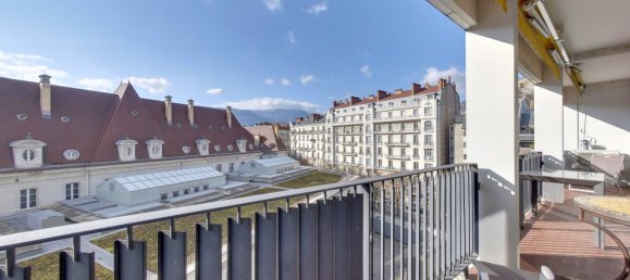 Квартира с 2 спальнями в Гренобль, Франция № 199842 5