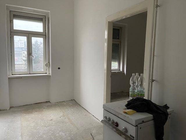 2 rooms Apartment in Favoriten, Austria No. 85334