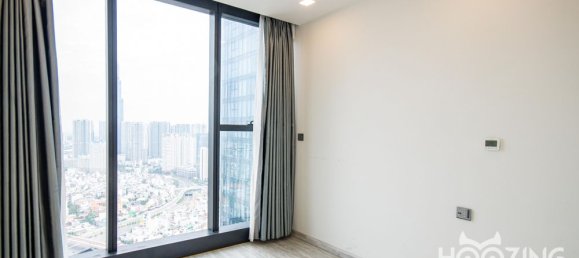 2 rooms Office in District 1, Vietnam No. 17888 8