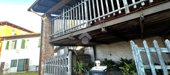 Дом с 5 комнатами в Тортона, Италия № 128781 13