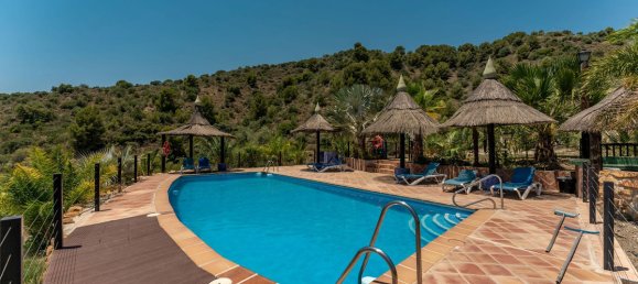 13 bedrooms Villa in Tolox, Spain No. 56368 3