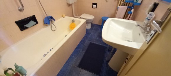 6 rooms Duplex in Lucca, Italy No. 81264 14