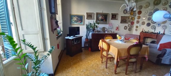 6 rooms Duplex in Lucca, Italy No. 81264 2