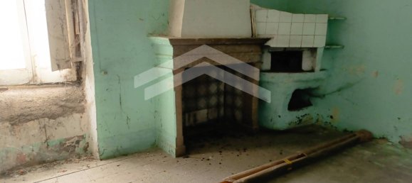 2 bedrooms House in Castelbottaccio, Italy No. 378173 9