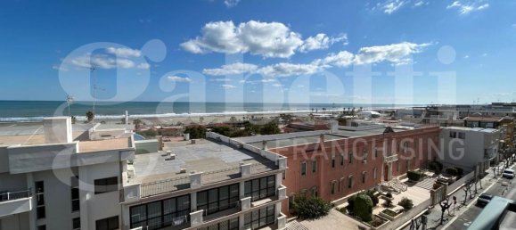 4-salle Appartement à Margherita di Savoia, Italy No. 32080 12