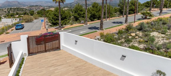Villa de 3 dormitorios en Finestrat, Spain No. 8947 5