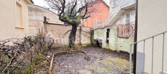 2 غرف نوم فيلا في Corsico, Italy رقم 25171 28