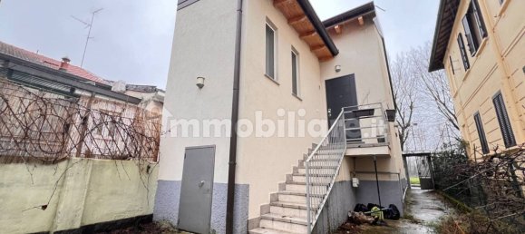 2 غرف نوم فيلا في Corsico, Italy رقم 25171 33