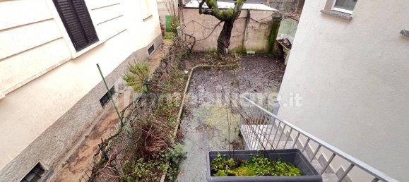 2 غرف نوم فيلا في Corsico, Italy رقم 25171 30