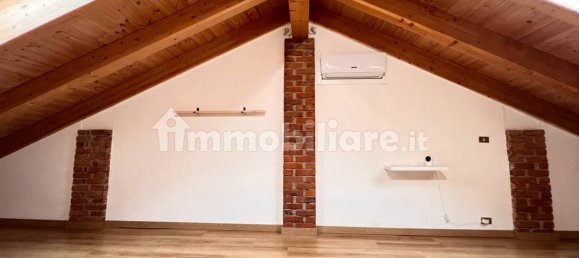 2 غرف نوم فيلا في Corsico, Italy رقم 25171 17