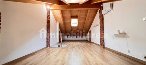 2 غرف نوم فيلا في Corsico, Italy رقم 25171 16