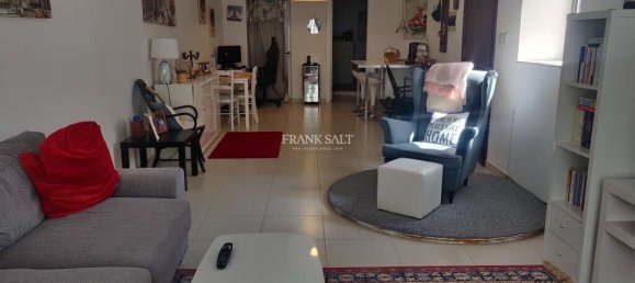 Maisonette de 3 dormitorios en Swieqi, Malta No. 1473 2