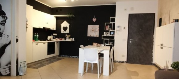 3-salle Appartement à Vigonovo, Italy No. 212895 16