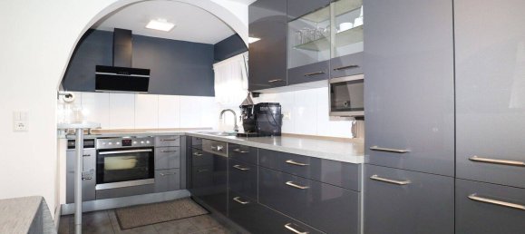 Таунхаус с 2 спальнями в Reutlingen, Германия № 366100 2