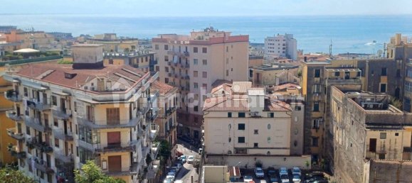 2 bedrooms Apartment in Salerno, Italy No. 319826 5