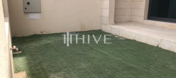 Villa de 4 dormitorios en Jumeirah Village Circle, UAE No. 53999 5