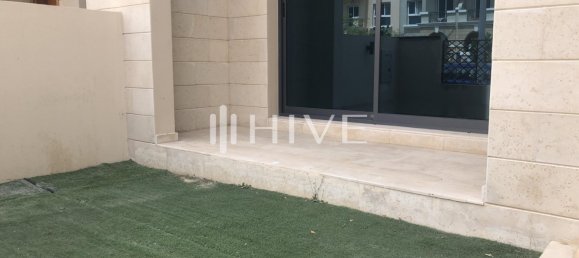 Villa de 4 dormitorios en Jumeirah Village Circle, UAE No. 53999 4