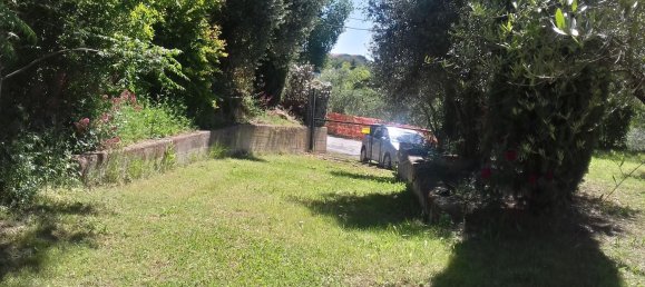 Terrain à Terre Roveresche, Italy No. 253907 4