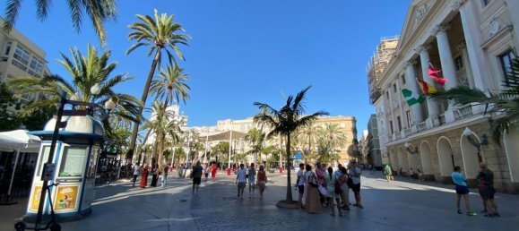 2 Schlafzimmer Wohnung in Cadiz, Spain, Nr. 147808 16