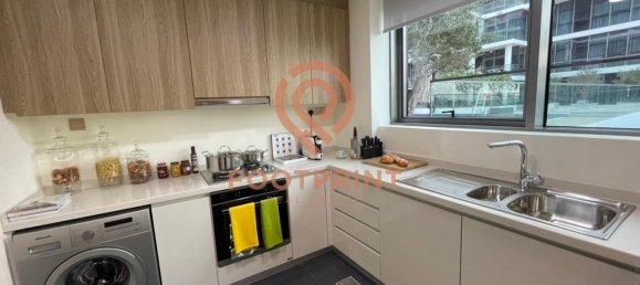 2 bedrooms Apartment in Dubai, UAE No. 24371 11