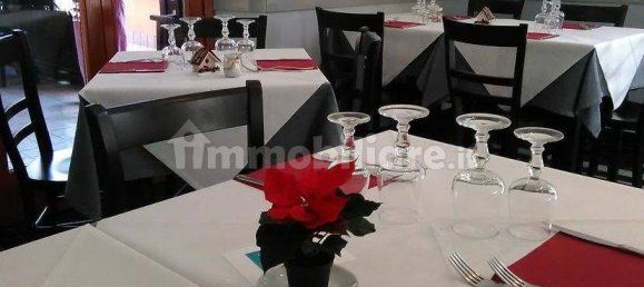 Propiedad comercial de 2 habitaciónes en Ladispoli, Italy No. 319222 10