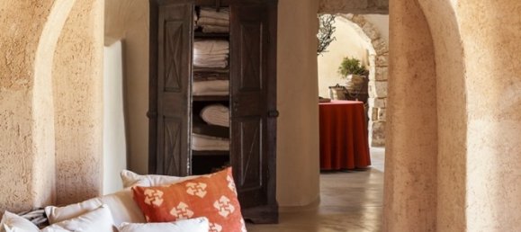 4 bedrooms House in Cisternino, Italy No. 64455 7