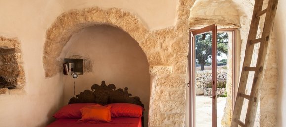 4 bedrooms House in Cisternino, Italy No. 64455 8