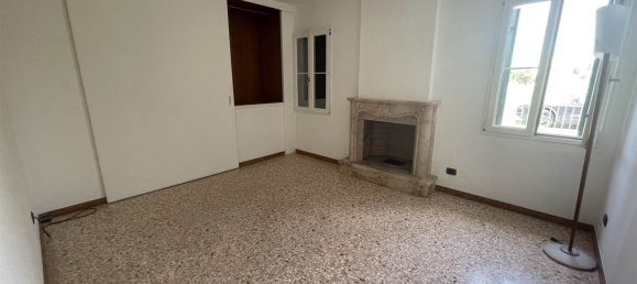 2 bedrooms House in Venice, Italy No. 79455 20