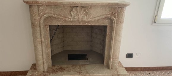 2 bedrooms House in Venice, Italy No. 79455 22