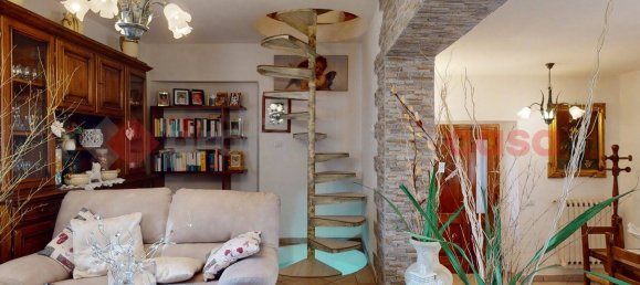 10 rooms House in Vagli Sotto, Italy No. 237844 26