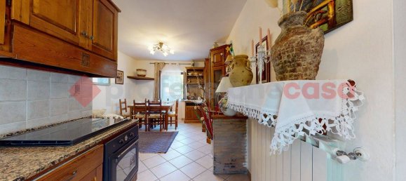 10 rooms House in Vagli Sotto, Italy No. 237844 11