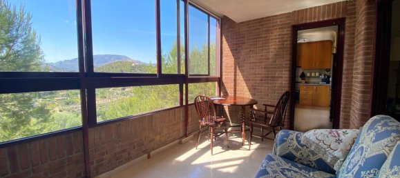 5 bedrooms Villa in La Nucia, Spain No. 13075 9