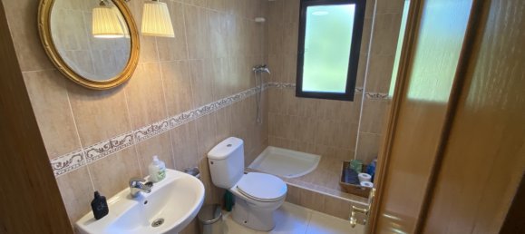 5 bedrooms Villa in La Nucia, Spain No. 13075 12