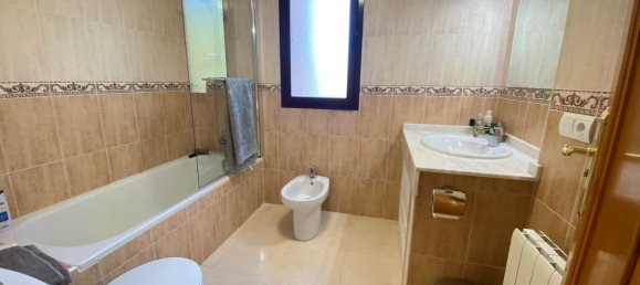 5 bedrooms Villa in La Nucia, Spain No. 13075 17