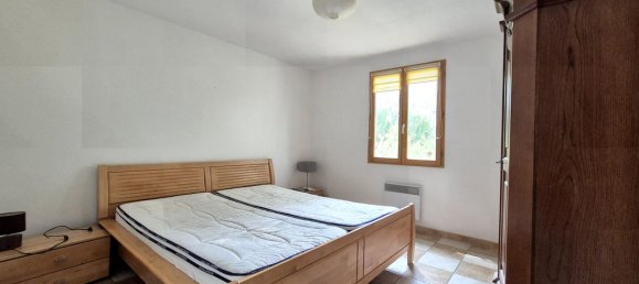 3 bedrooms Villa in Regusse, France No. 338549 5