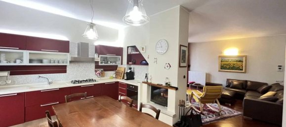 4غرفة شقة في Monte Urano, Italy رقم 21177 3