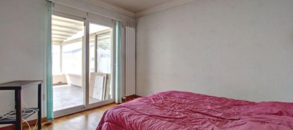 5 bedrooms House in Vernouillet, France No. 168113 9