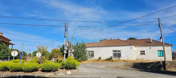 4 chambres Maison à Alijo, Portugal No. 28609 3