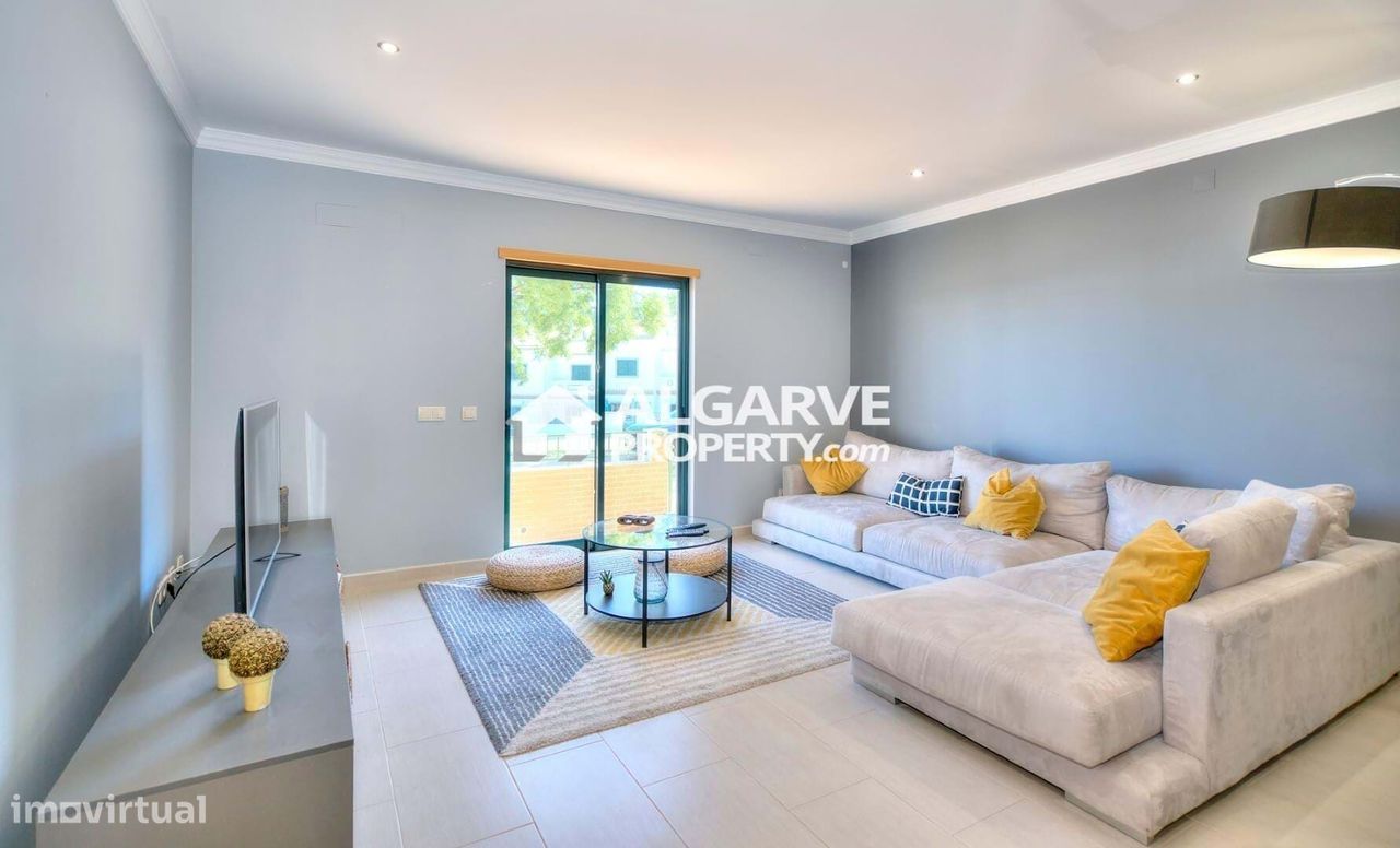 4 غرف نوم منزل في Quelfes, Portugal رقم 93094