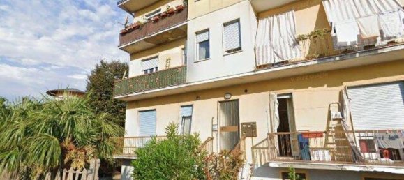 3 Schlafzimmer Wohnung in Uboldo, Italy, Nr. 283011 2