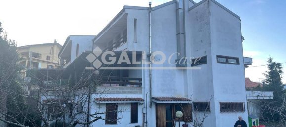 4 غرف نوم فيلا في Carolei, Italy رقم 147494 2