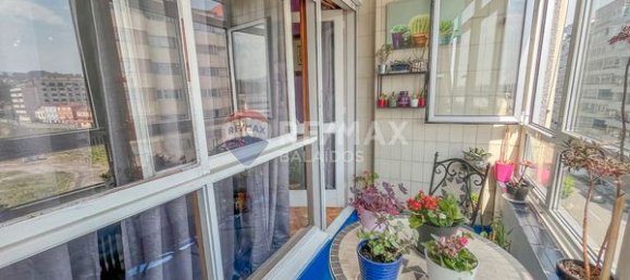 Apartamento de 3 dormitorios en Vigo, Spain No. 190982 16