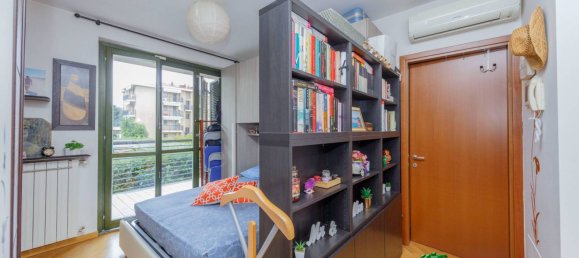 1 bedroom Apartment in Milan, Italy No. 375771 8
