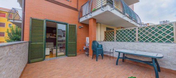1 bedroom Apartment in Milan, Italy No. 375771 2