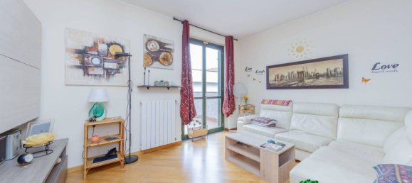 1 bedroom Apartment in Milan, Italy No. 375771 4