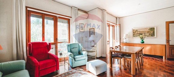 4 rooms Apartment in Rome, Italy No. 26313 12