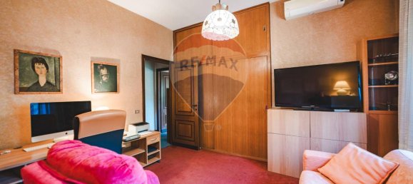 4 rooms Apartment in Rome, Italy No. 26313 35